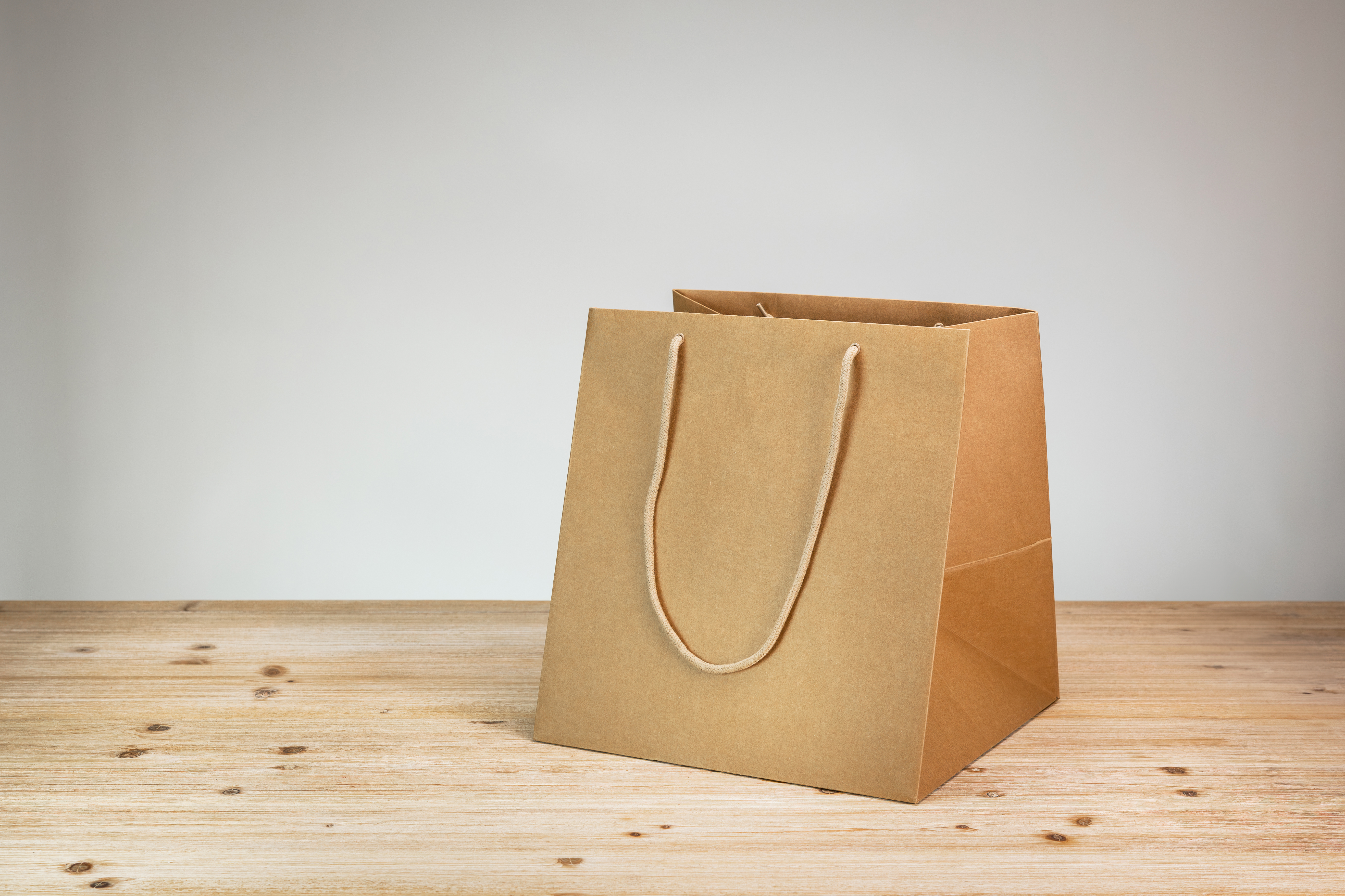 SHOPPER PREMIUM 300GR. 32X32 H32CM. 3PZ. KRAFT