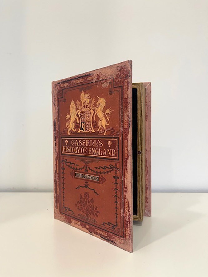 LIBRO APRIBILE 23X16X5,5CM. --NETTO----