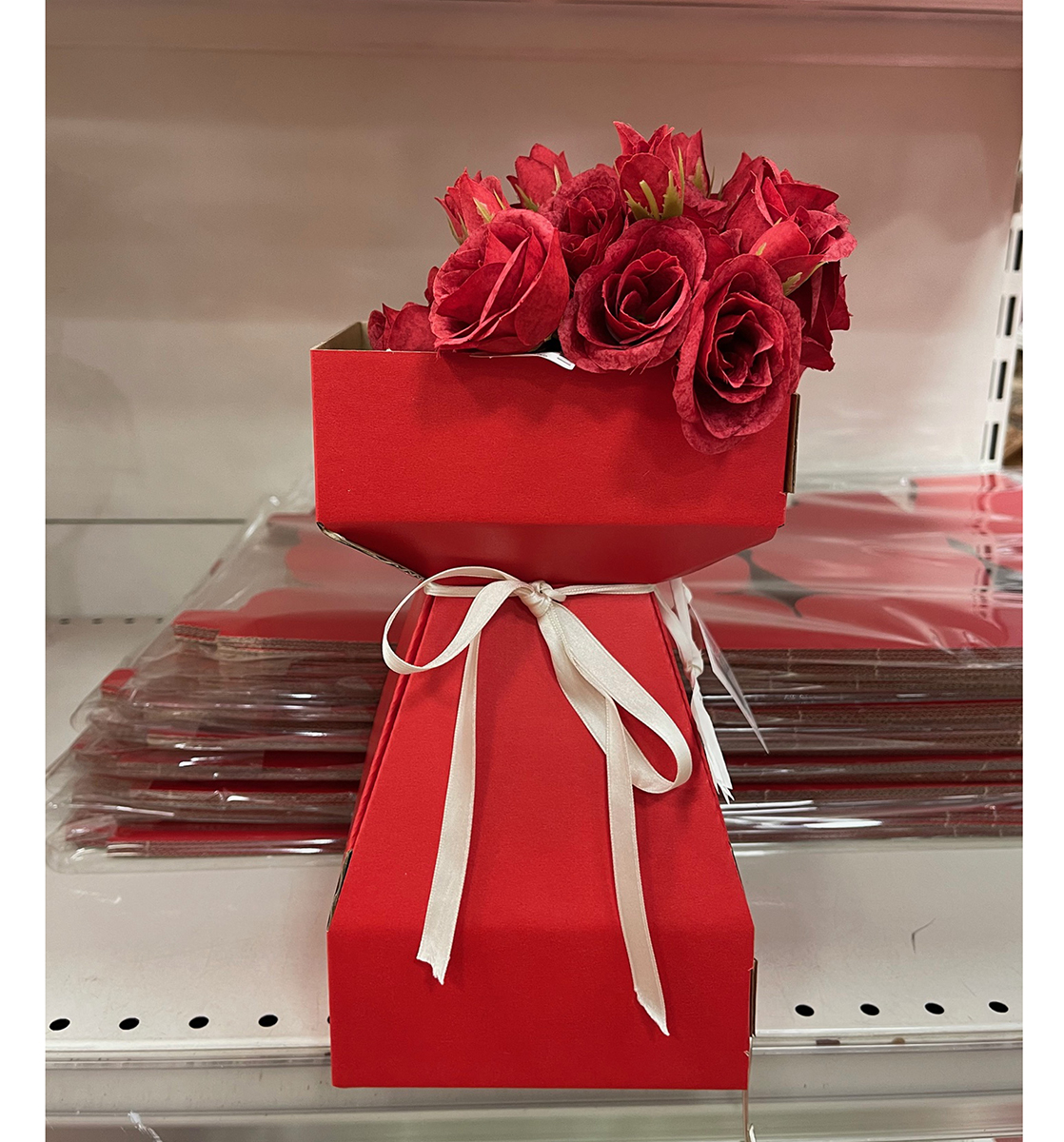 PORTA BOUQUET MICRO ONDA 4PZ. 14X14 H24,5CM. ROSSO