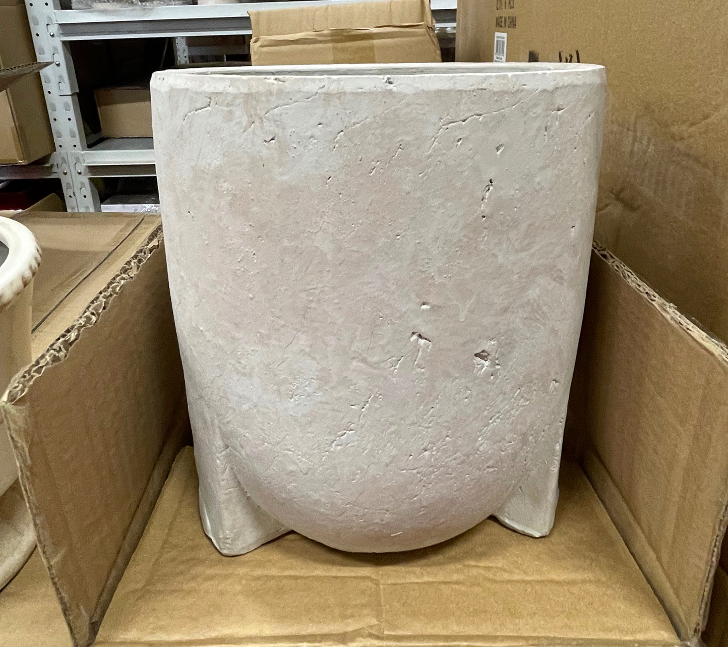VASO PIETRA D19 H20,5CM. CREMA MATT