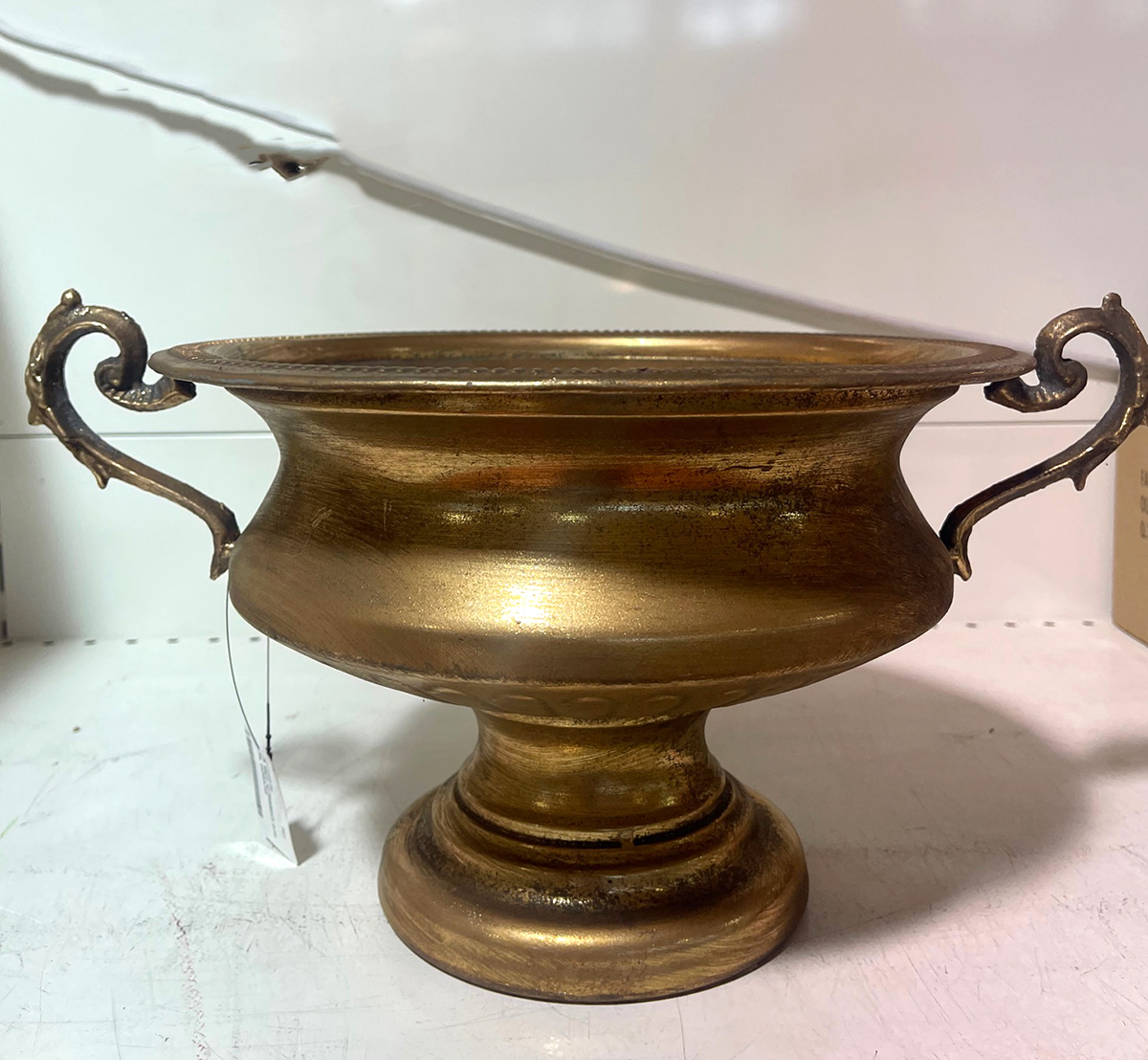 COPPA MET. C/MANICI D30 H20CM. DORATO