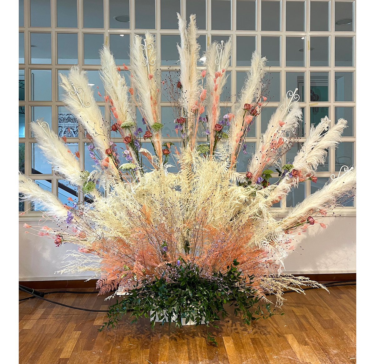 QUEEN FLOWER D270 H215MT. C/ASTE SMONTAB.  BIANCO