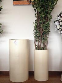 VASO RESINA S/2PZ. H.80 H.60CM. PANNA