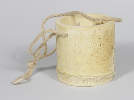 VASETTO DI BAMBOO C/CORDA H10 D10CM.