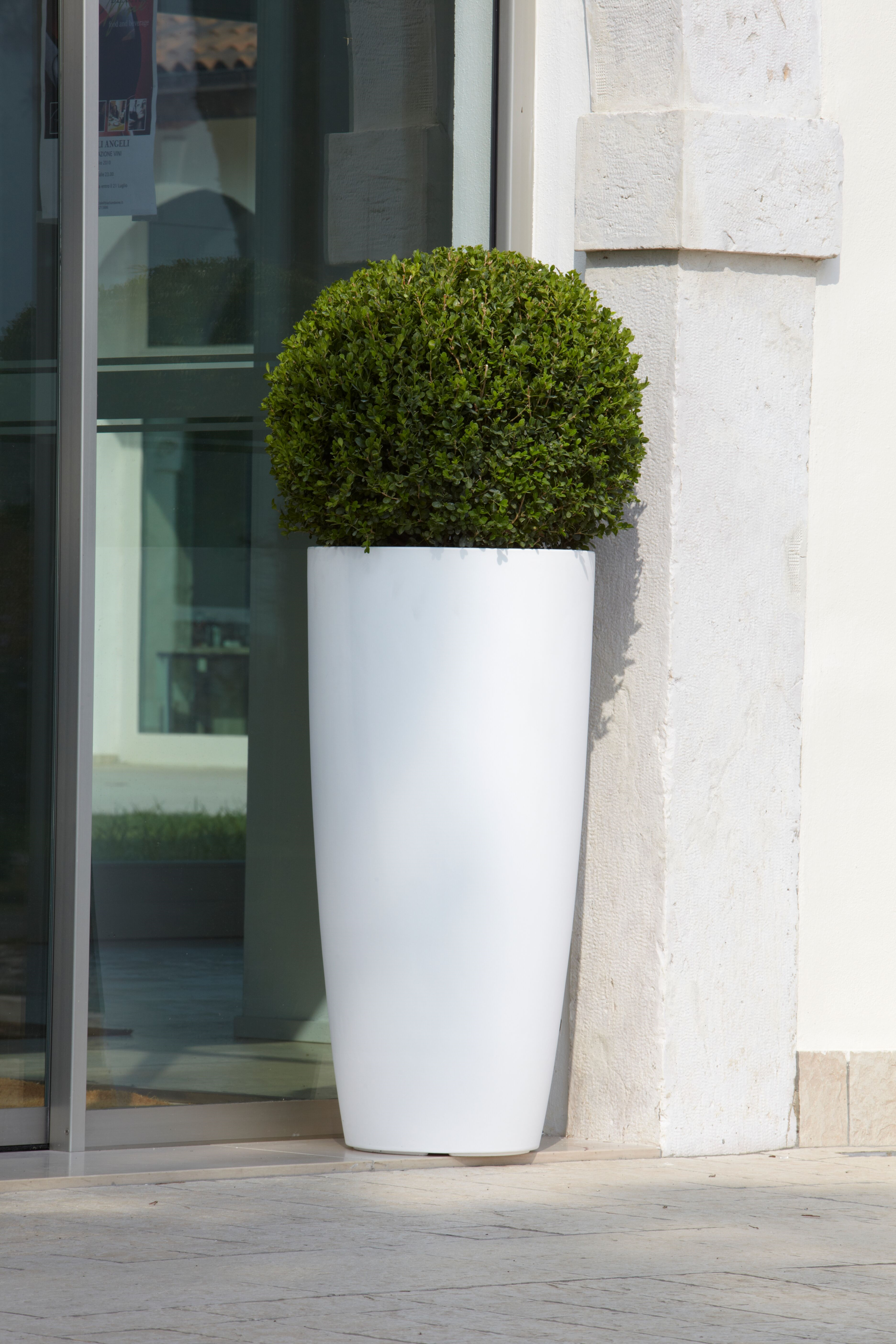 VASO TALOS MATT D33 H70CM. C/RIALZO BIANCO