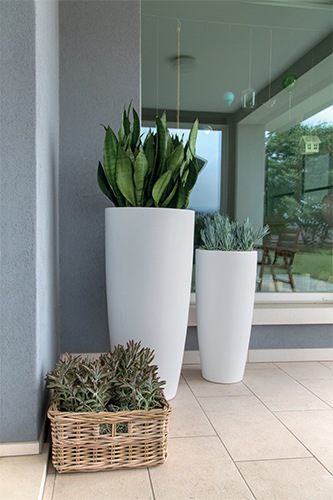 VASO TALOS MATT D43 H90CM C/RIALZO BIANCO