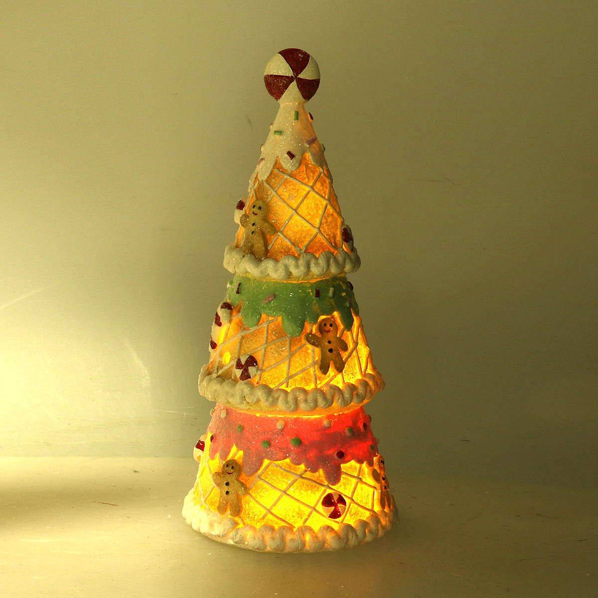 ALBERO NATALE RESINA CANDY C/LED D10,5 H23CM.