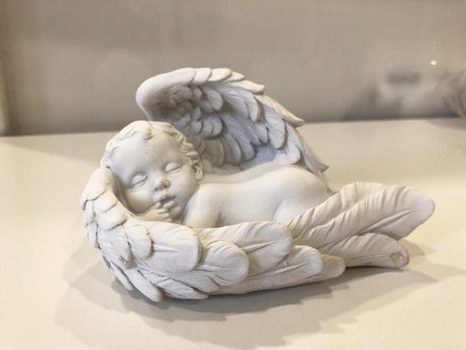 ANGIOLETTO RIPOSO RES. H9,5 14,5X10CM. BIANCO