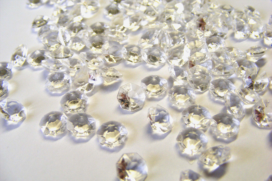 DIAMANTE 6MM.SCAT DA 40GR. TRASP.