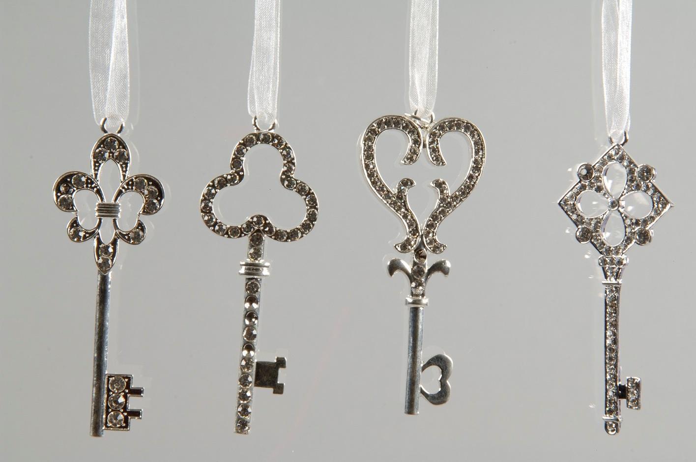 METAL KEY W/STONES 4PZ. L11CM.SILVER
