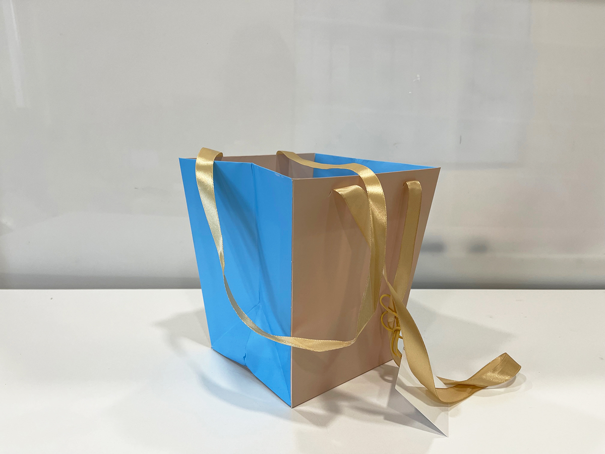 VASETTO CARTA 10PZ. H18 16,3X12,5CM. BLUE /BEIGE