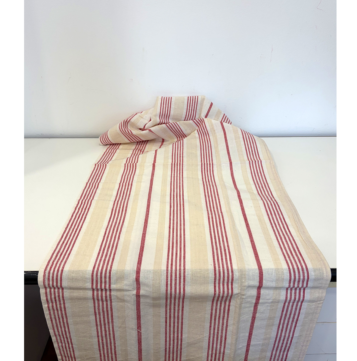 COTTON TABLERUNNER STRIPES 40X150CM. RED
