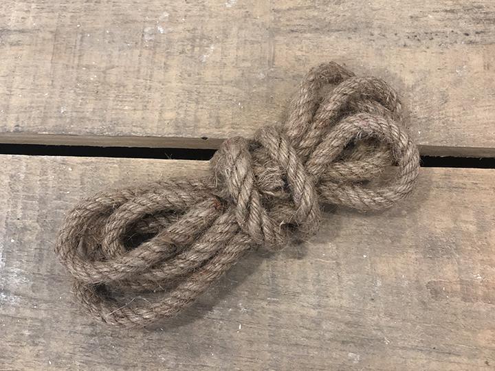 CORDA NATURALE 2PZ. L.220CM.