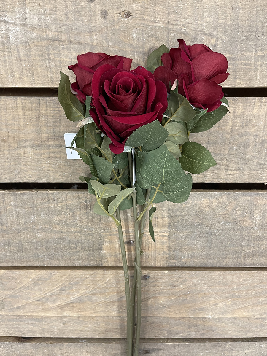 ROSE SPRAY ROYAL VELV. 65CM. 3PZ. DK RED