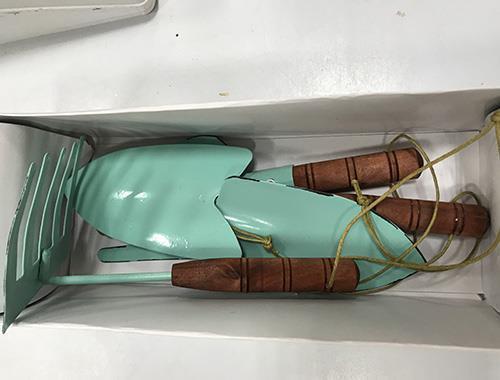 ATTREZZI GIARDINO 4PZ. 26CM.TIFFANY