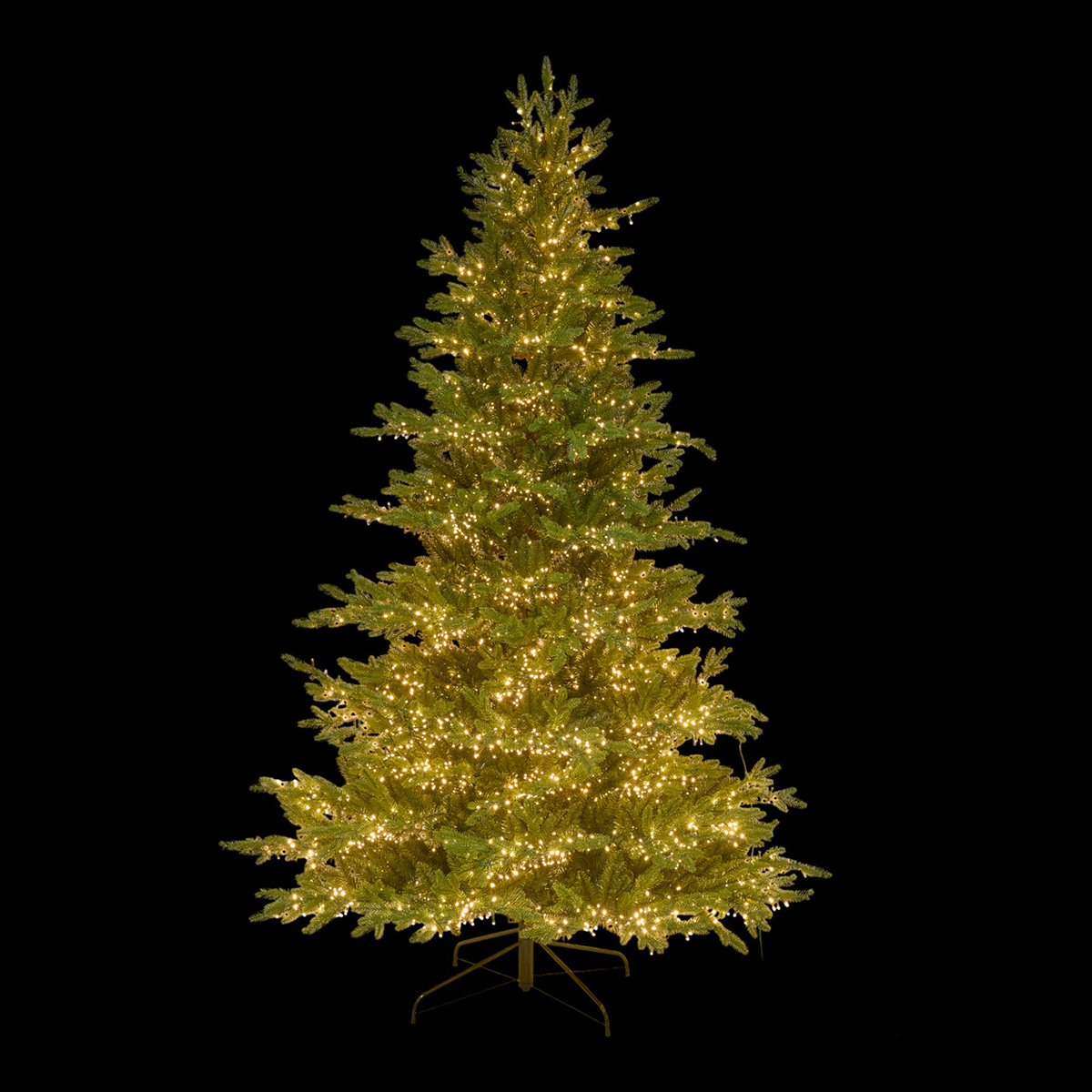 ALBERO SCOZZESE C/4200 LED H.210 D132CM. 1372 TIPS